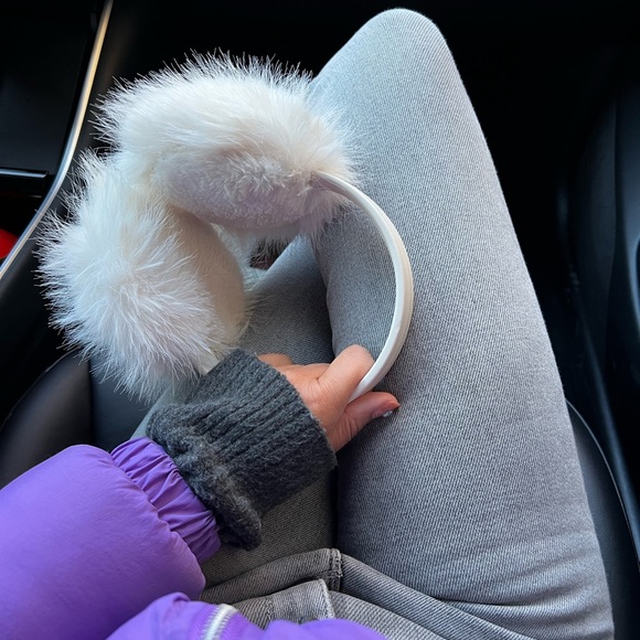 Ear warmer - Picture 1 of 4